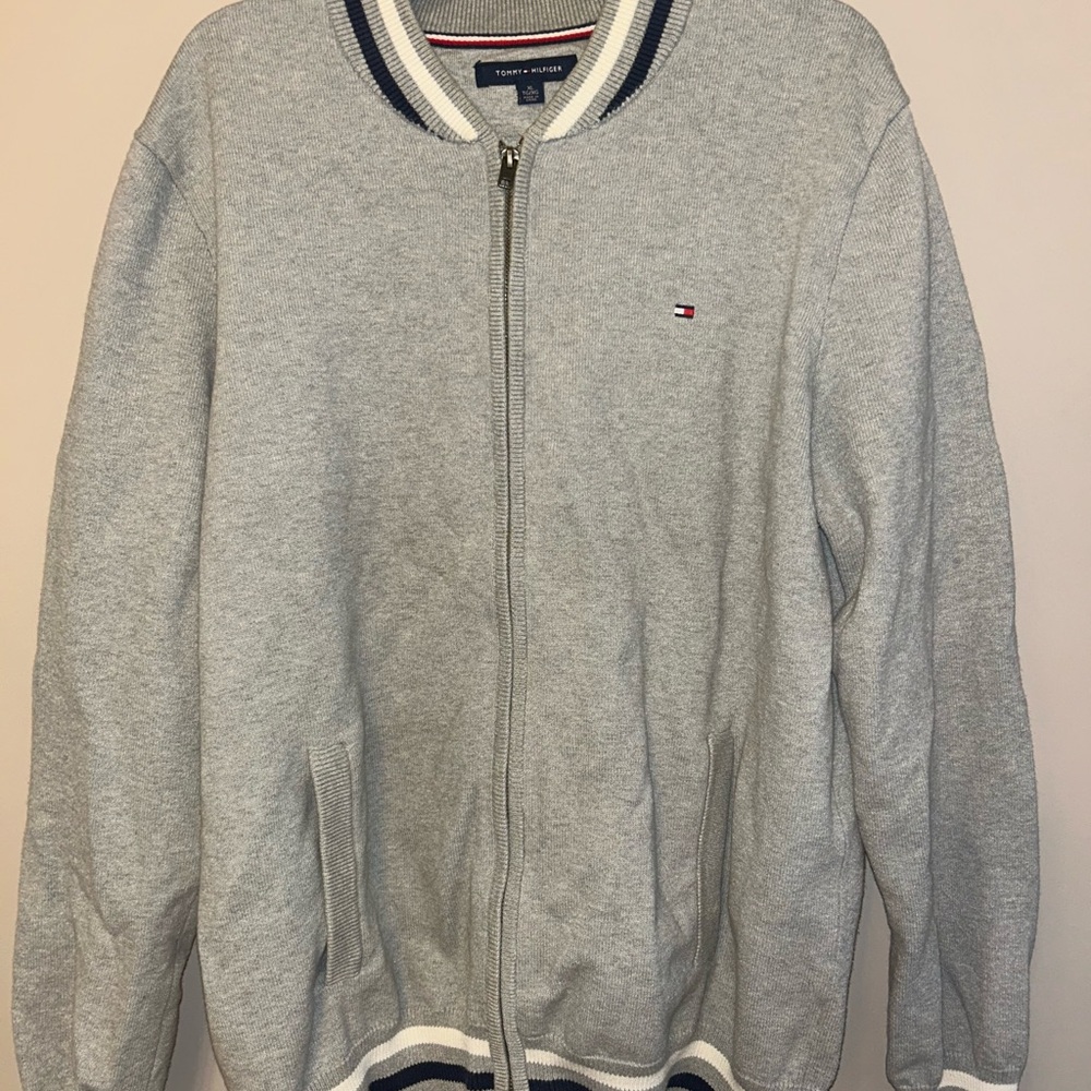 Tommy Hilfiger Gray Knit Sweater